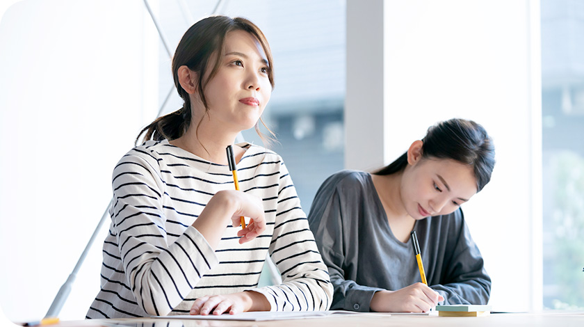 ベビーシッター派遣・育児代行のハニークローバー | 採用サイト