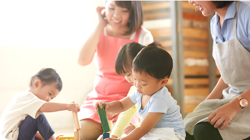 ベビーシッター派遣・育児代行のハニークローバー | 採用サイト